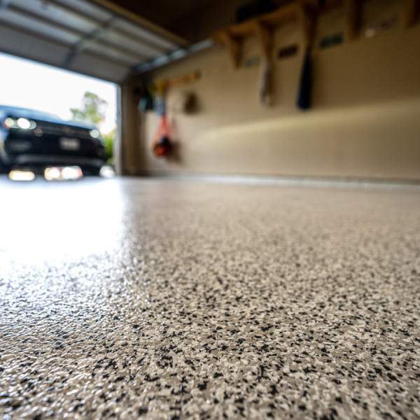 Epoxy flake